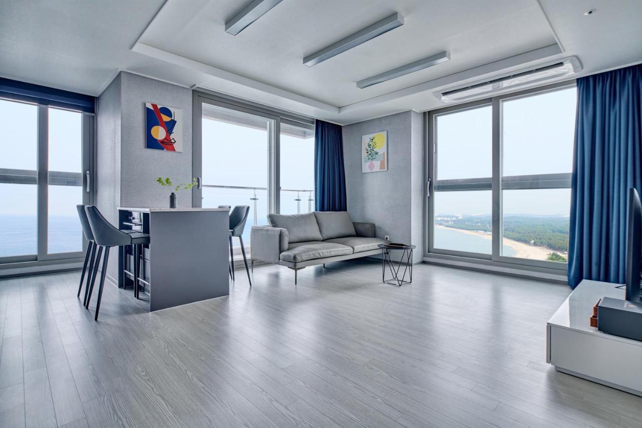 Gangneung Chonpines Ocean Suites Hotel Kültér fotó