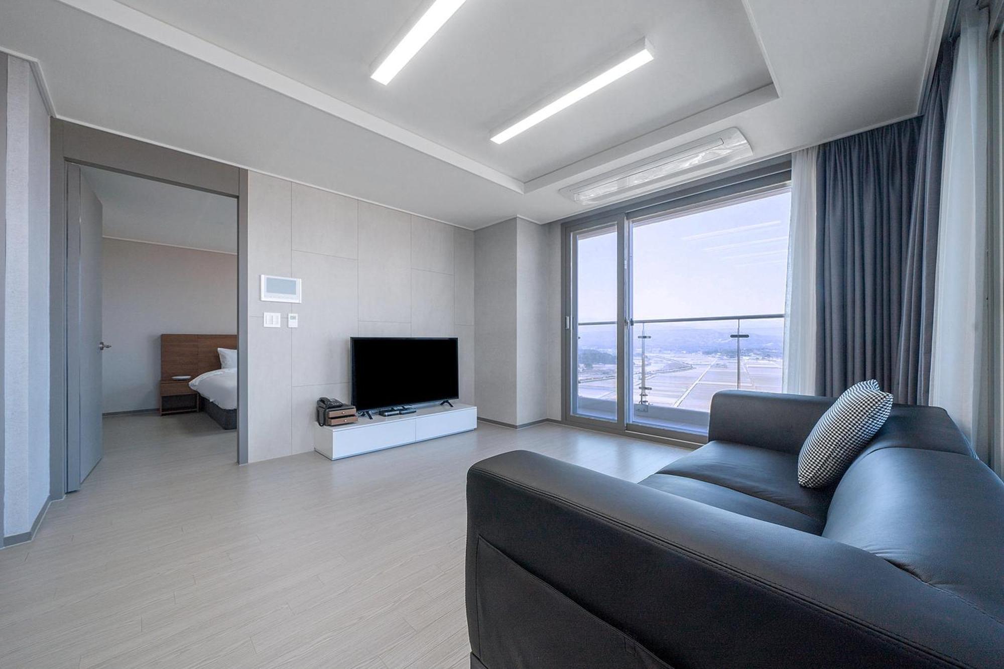 Gangneung Chonpines Ocean Suites Hotel Kültér fotó